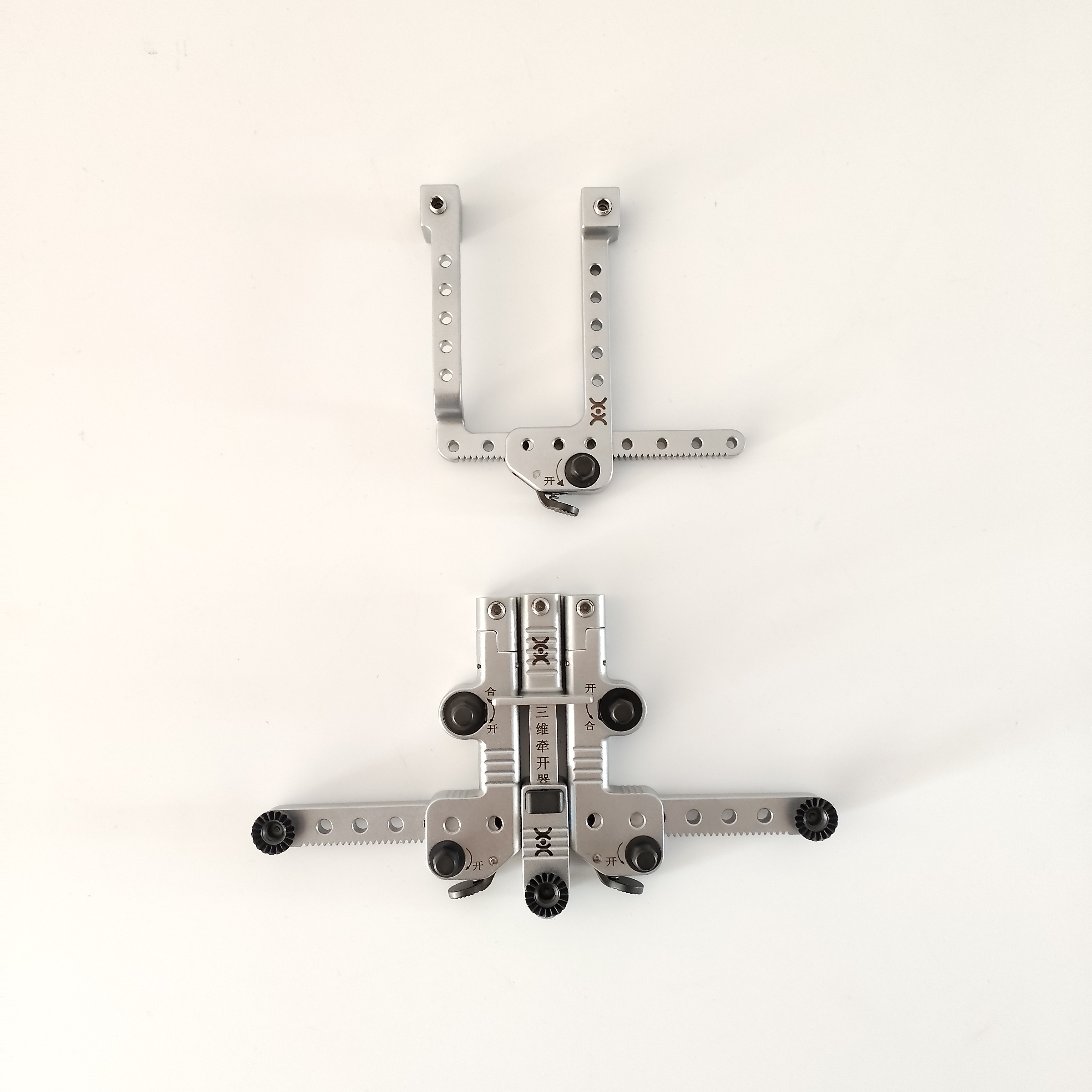 Spine Instruments Set Minimal Invasive Manual Spine Tubular Retractor MIS OLIF Spine Retractor