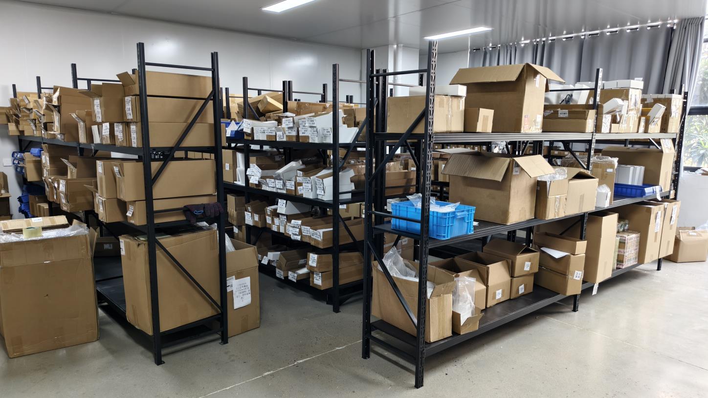 Final inspection and packaging of orthopedic implants for export