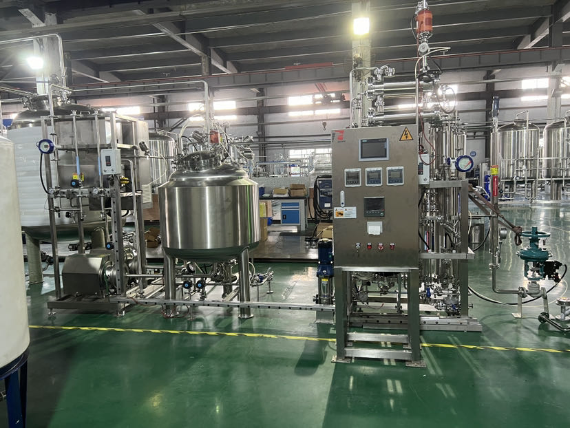 Innovative UV-Heat Exchanger Distribution System for Pw and Wfi Applications