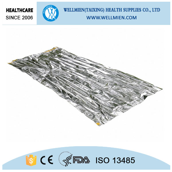 First Aid Mylar Thermal Emergency Blanket – Foil Rescue Space Survival Blanket for Body Warming