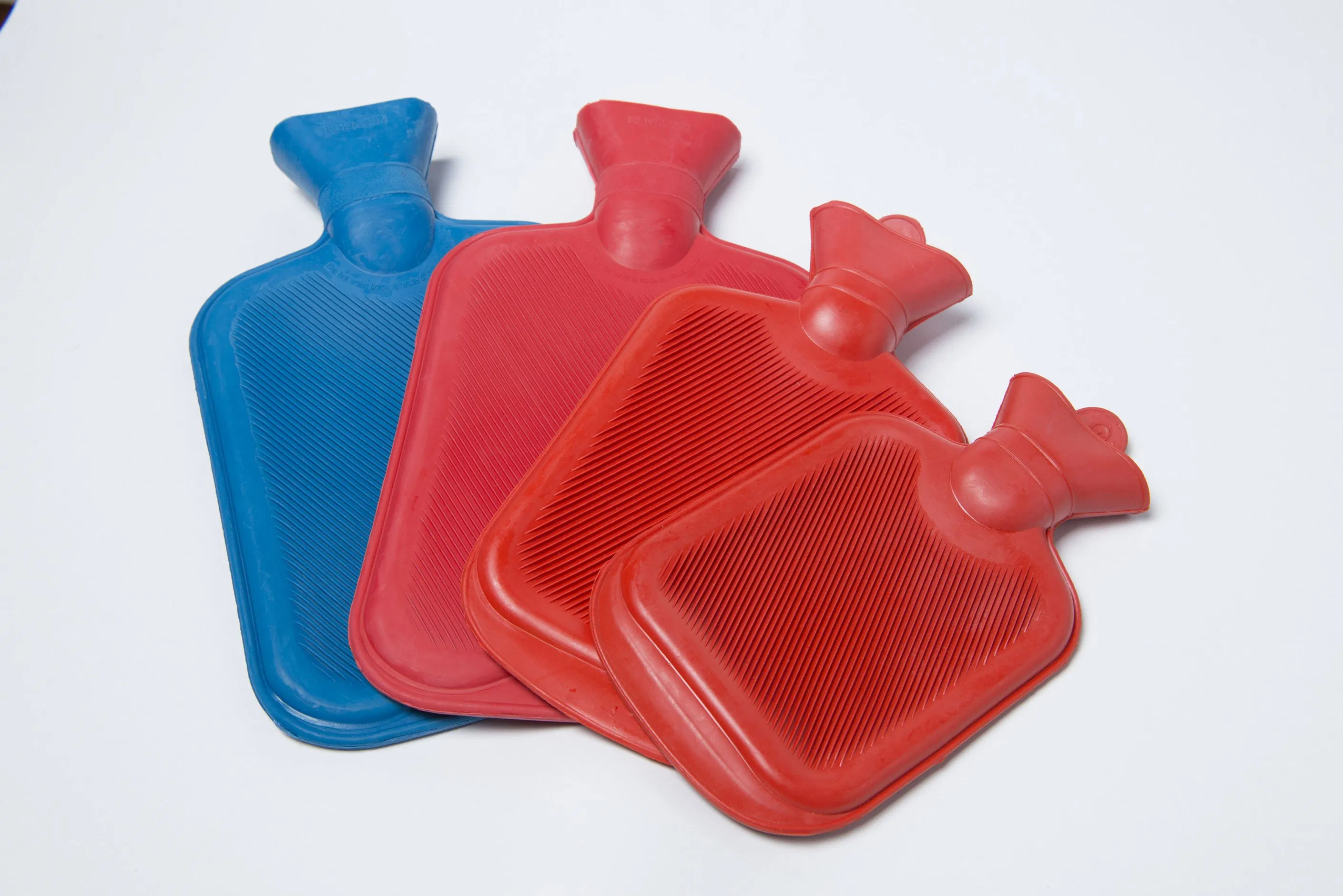 2L 1L Hot Water Bottle Multi Colour Fleece Cover Rubber Therapy Recovery Body Warming