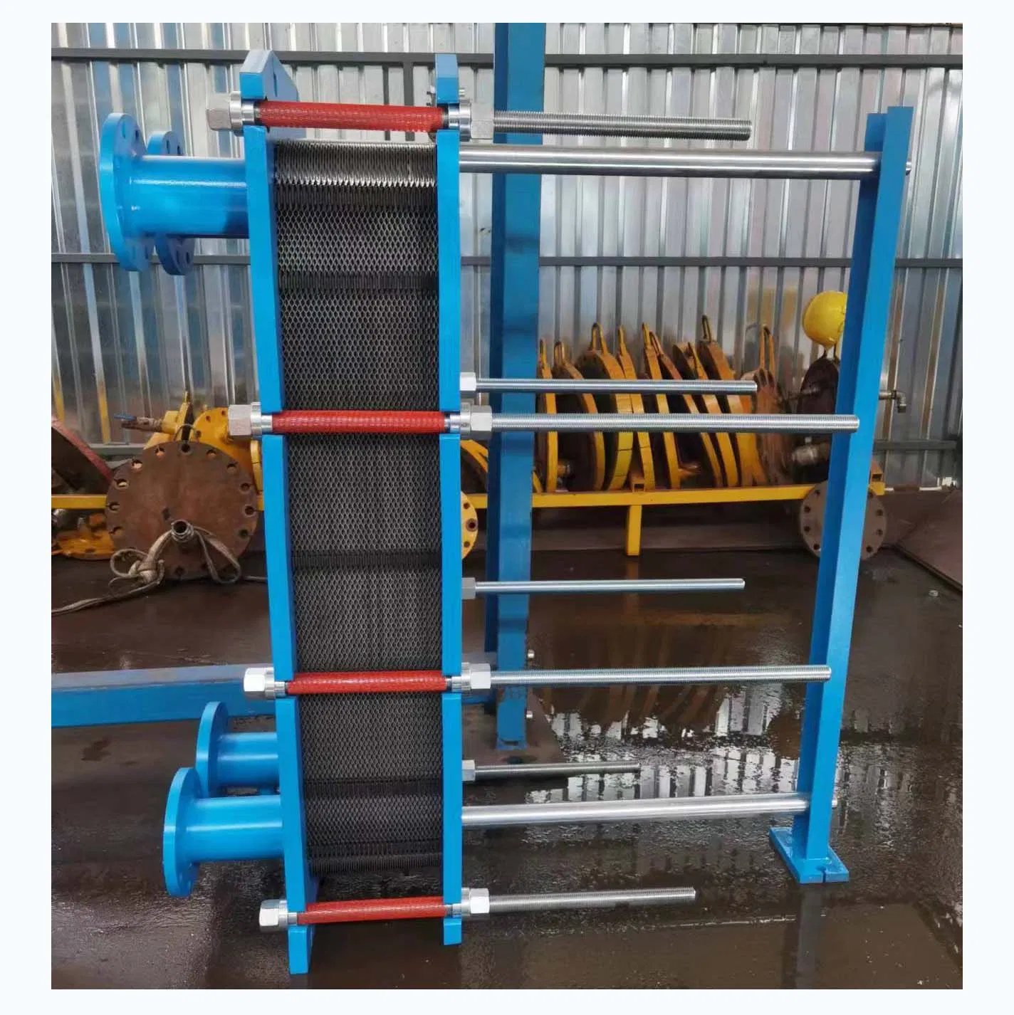 Innovative Refrigerant Water Heat Exchange Solutions with Vertical Corrugations