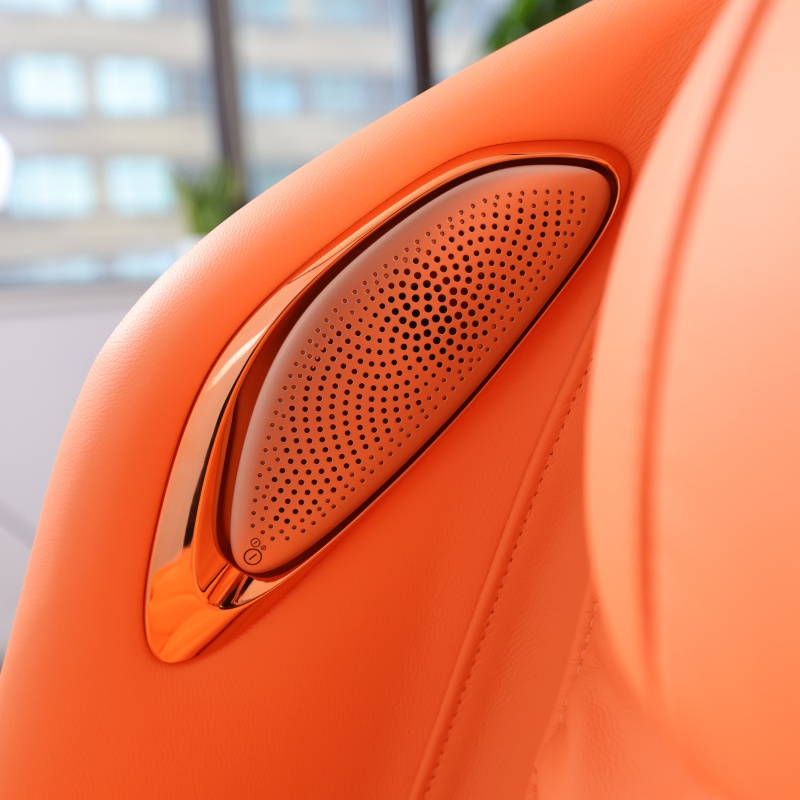 Best Sell Fashion Design Muscle Fatigue Relaxation Health Care Equipment Heat Therapy Full Body Zero Gravity Electric Massage Chair