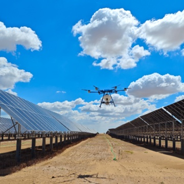 Advanced Solar Panel Cleaning Kit with 45ah Battery and 98kg Flight