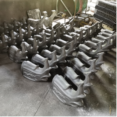 Hot Sale Ancient Chinese Roof Tile for Old Building Used High Quality Synthetic Chinese Style Antique Roof Tiles Roof Tiles Solar Panel