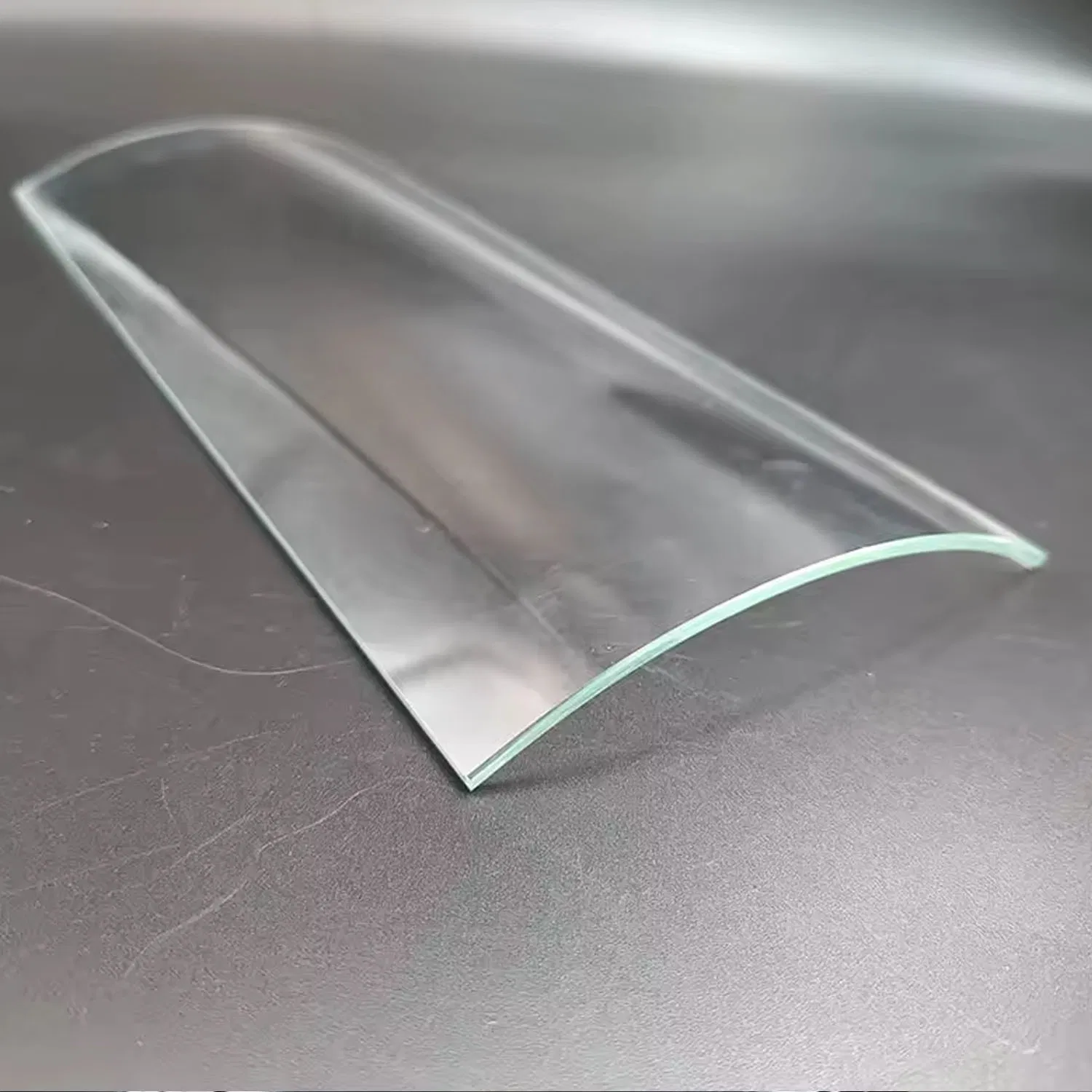 3/4/5mm Clear/Ultra Clear Wholesaletempered/Laminated Curved Solar Black Red Double Photovoltaic Glass for Roof Roofing Sheet Tiles BIPV