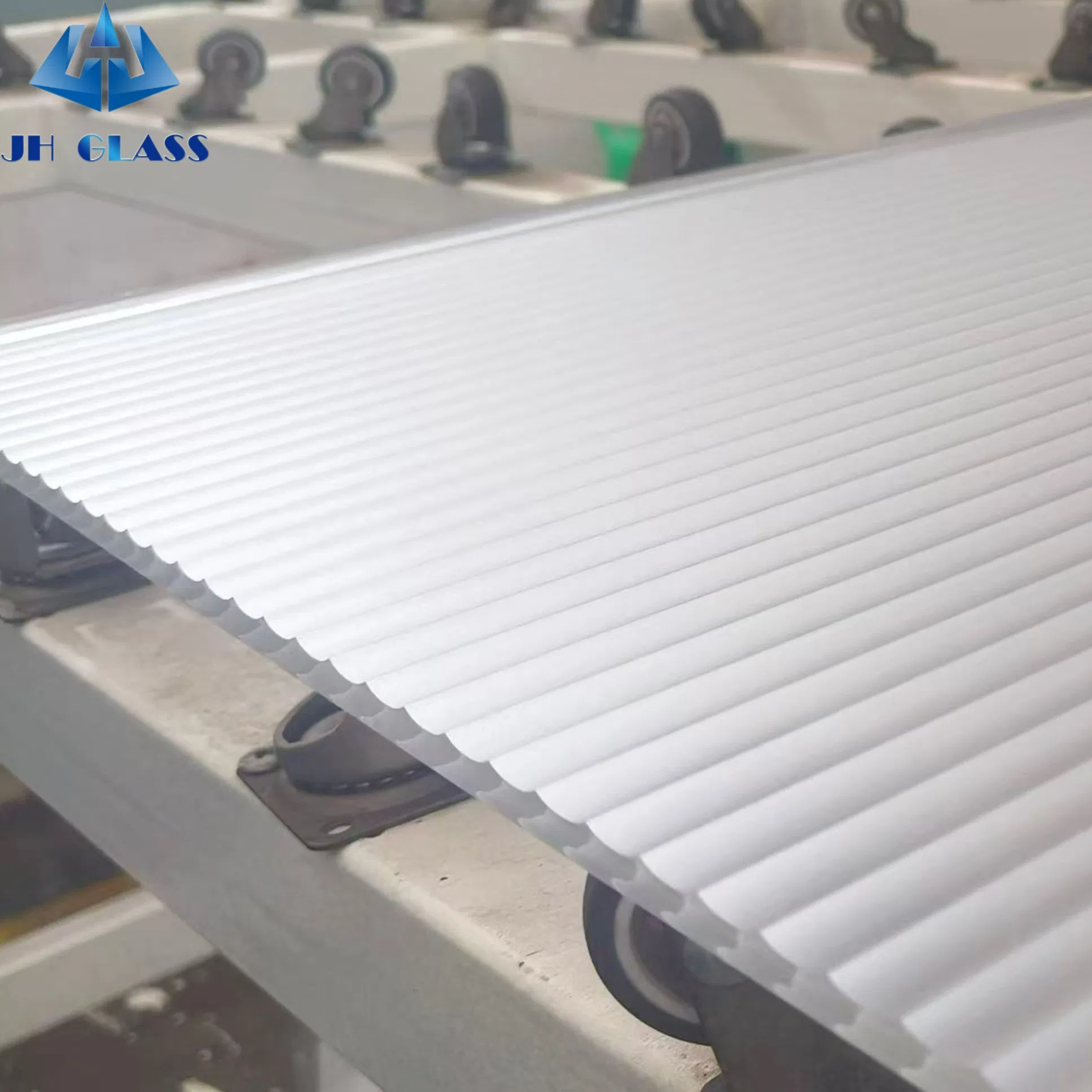 BIPV Solar Pattern Laminated Glass for Solar Thermal Collector and Greenhouse