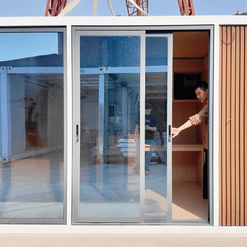 High-Quality Modular Prefab Apple Cabin Durable Portable Apple Capsule House for Living Office Accommodation and Multi-scenario Use Manufacturers, Supplier