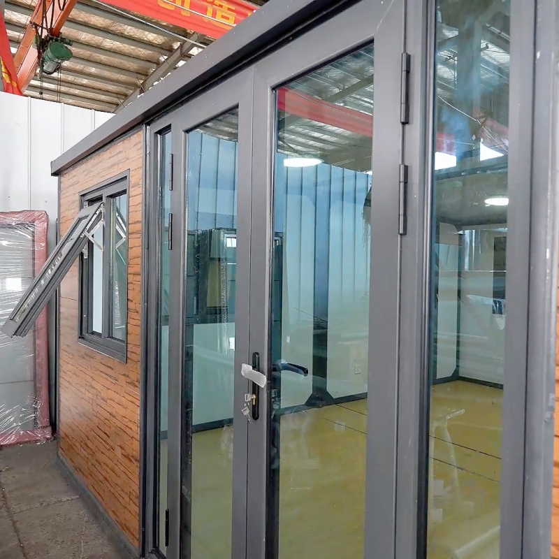China 29㎡ Modern Prefab Vacation House F700 Residential ADU Expandable House for Backyard Private Residence Manufacturers, Supplier