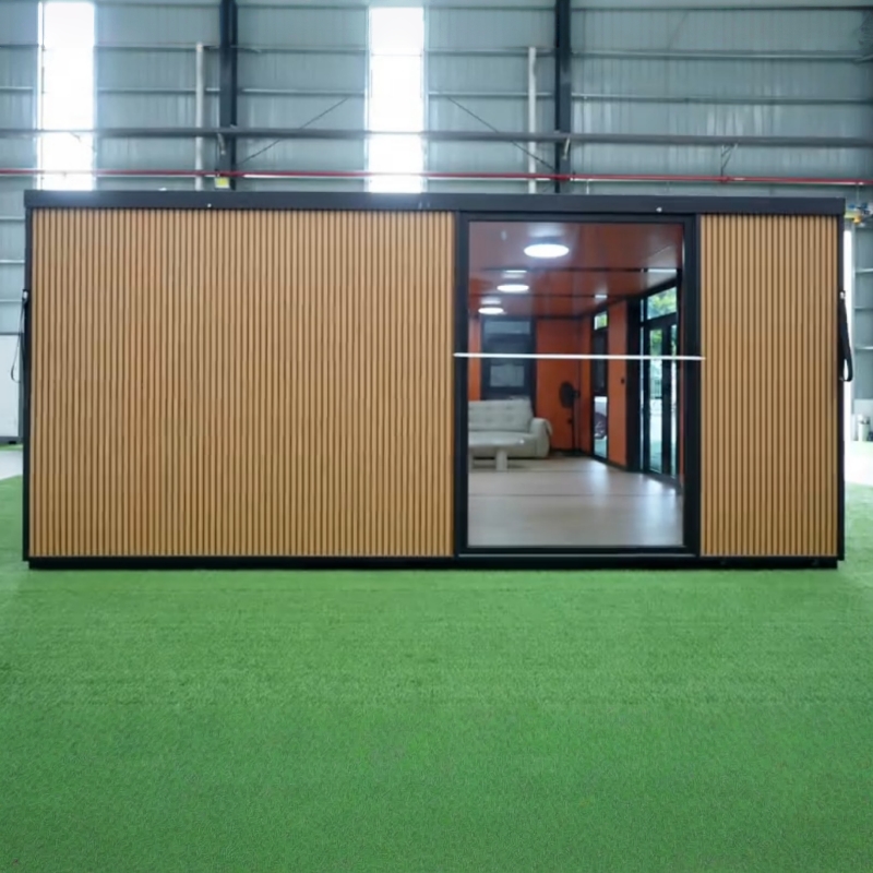 China Modern Wooden Grille Design Prefab Home Expandable Container House for Scenic Homestay Tourist Temporary Lodging Manufacturers, Factories