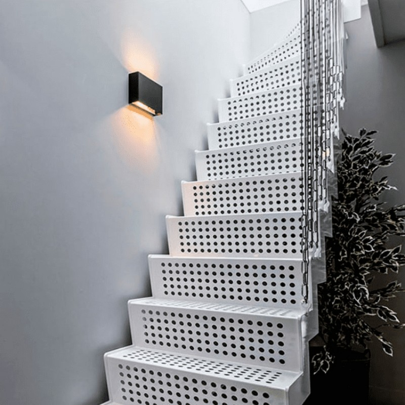 Hot Dipped Galvanized Powder Coated Steel Stainless Steel Aluminum Perforated Metal Sheet Stair Treads Customized Styles and Colors