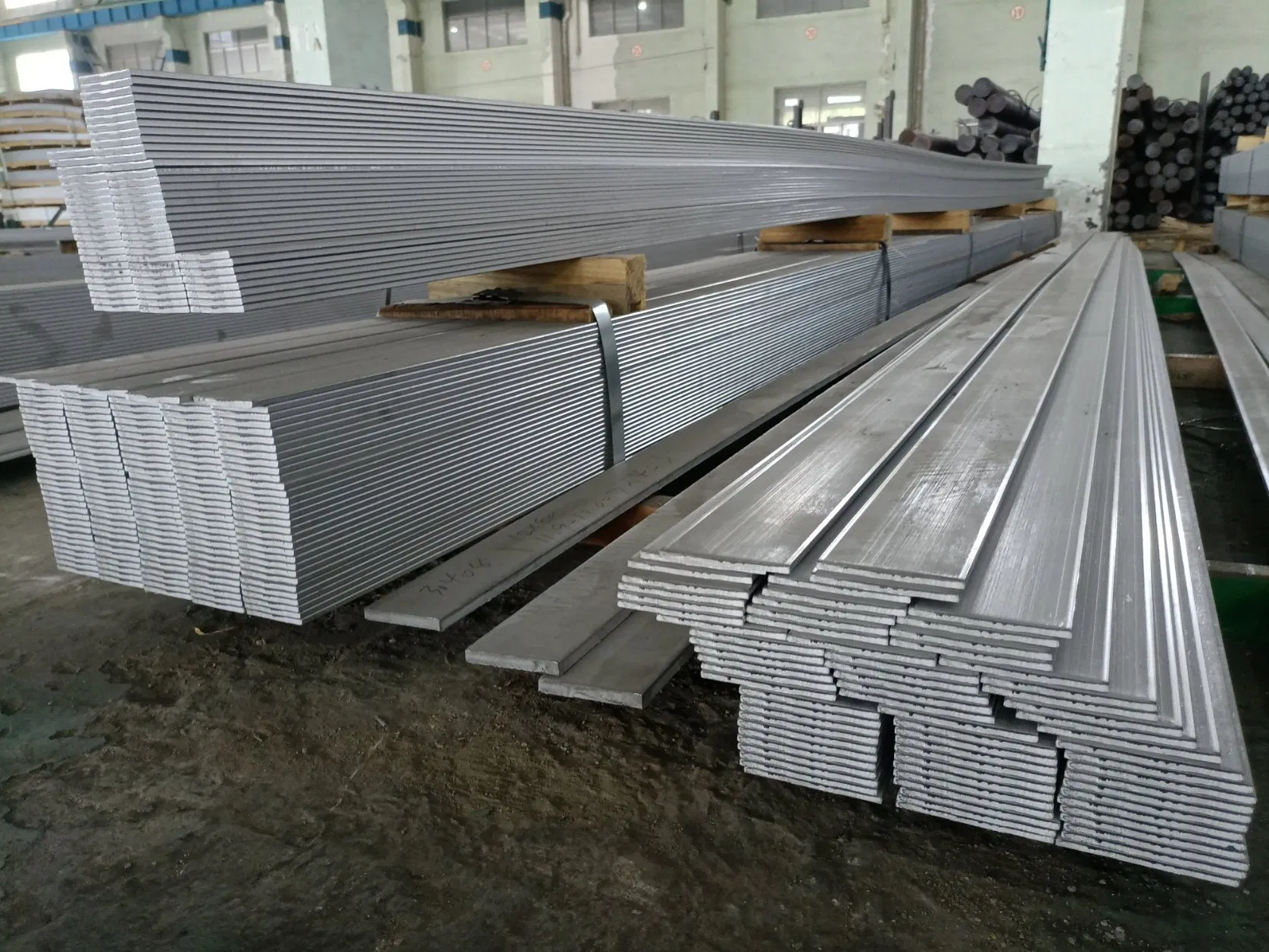 Factory Direct Sale High Quality ASTM AISI Mild Steel Flat Bar Hot Colled Stainless Steel Bar for Building Materials