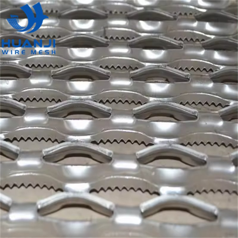 Stainless Steel Perforated Sheet Plank Grating Crocodile Teeth Anti-Skid Plate