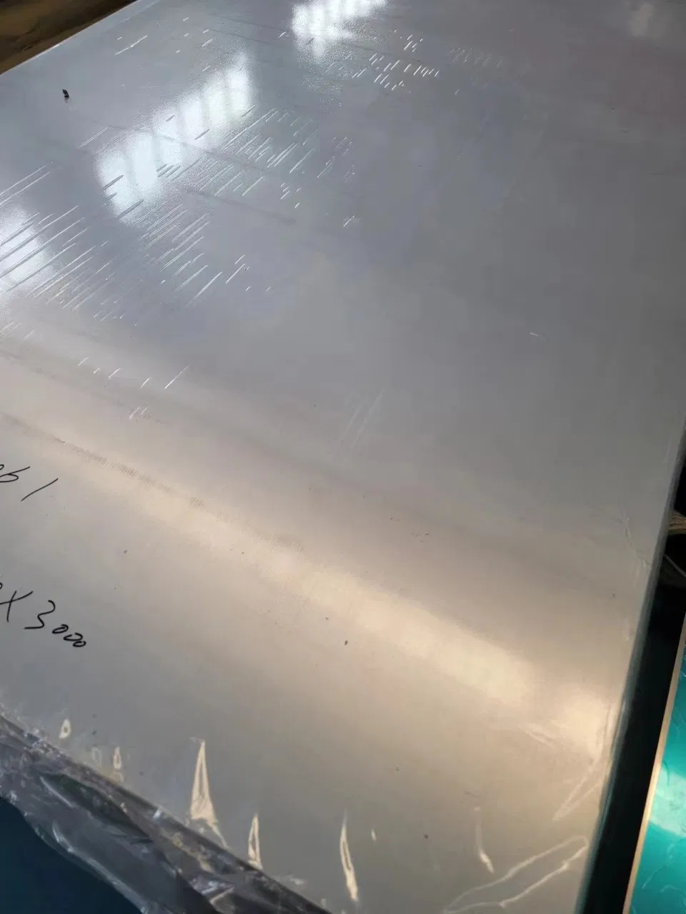 Detailed Photo 5