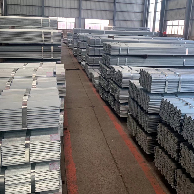 Stainless Steel Angle Flat Bar Section Steel ASTM GB A36 301 304L 316 Hot Sale 420 430 440 Ss Angel Bar Hot Rolled Iron Angle