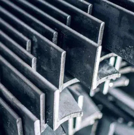 Angle Bar Detail 1
