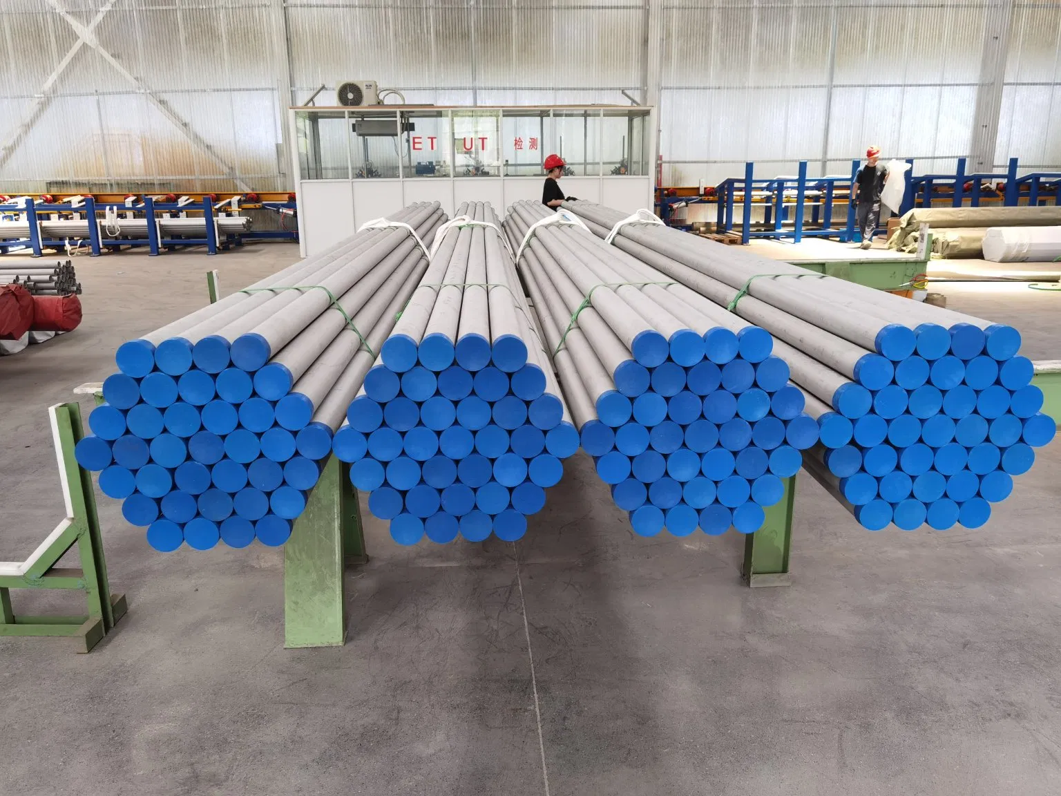 Stainless Steel Pipe TP304 TP304L Tp316L Tp347h Pickling Cold Drawn Seamless Steel Tube