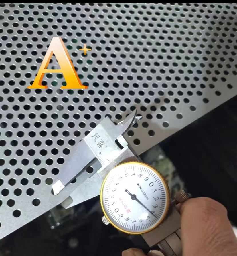 SGS TUV SS304 Stainless Steel Perforated Metal Sheet Hot Sale in Stock