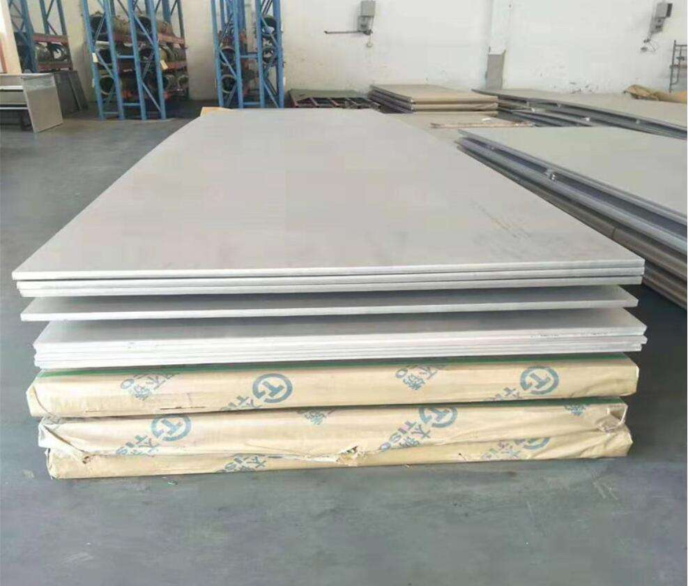 Hot-Rolled Stainless Clad Steel Plate - 3-200mm Total Thickness with 10-50% Clad Ratio for Bridge Decks and Marine Structures