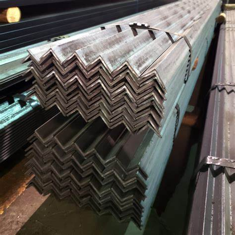 Cold Rolled AISI 304/316/321/431 Carbon/Galvanized /Stainless Steel /Beam/Angel/Flat/Channel Steel Angle Bar/S235jr/S355j2 Hot Rolled Carbon Angle Steel Bar