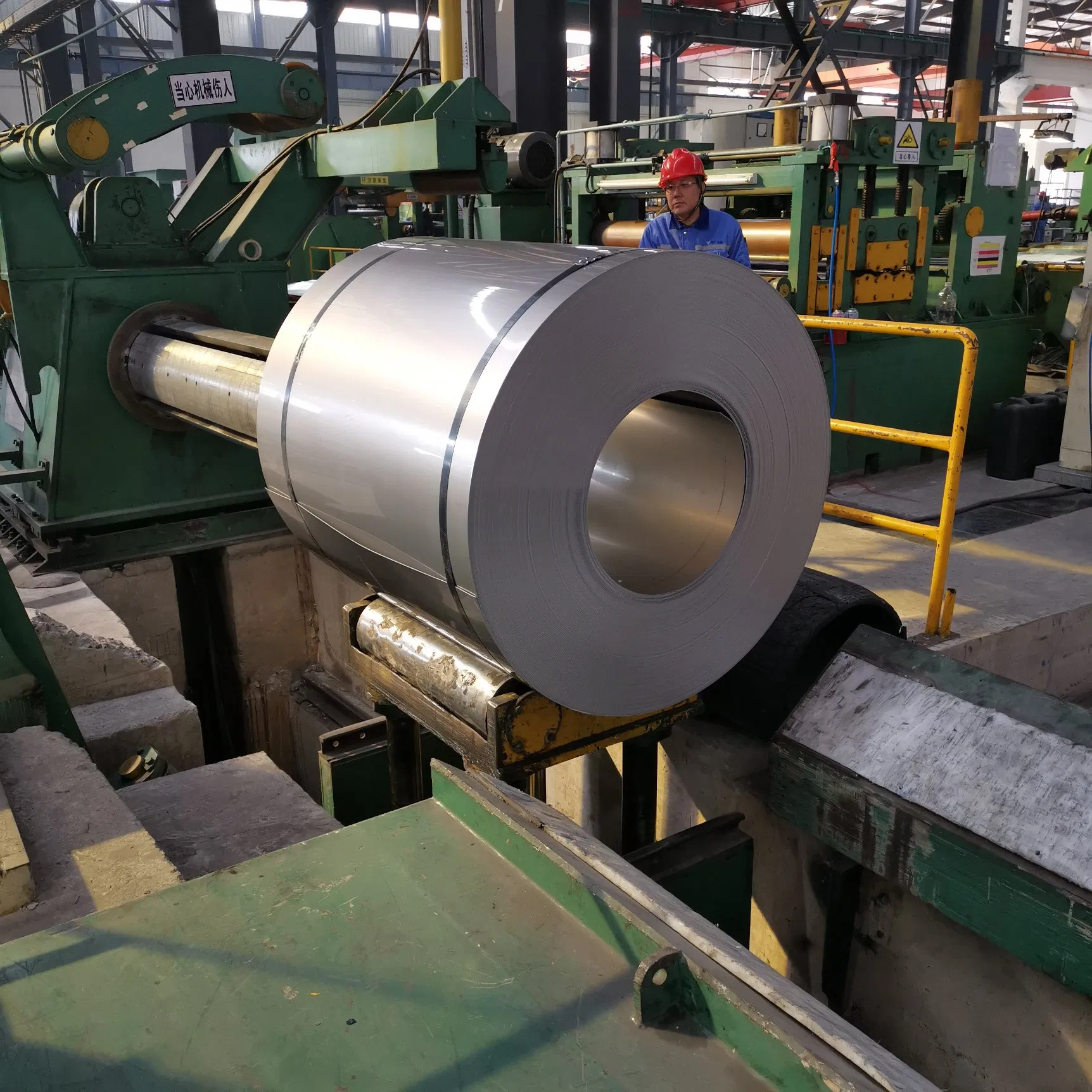 Hot/Cold Rolled Hairline Mirror Polished 201 202 304 316 Stainless Steel Coil