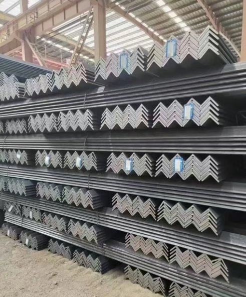 Wholesale of 100X100mm 304 Hot-Rolled Stainless Steel Angle Steel From The Original Factory