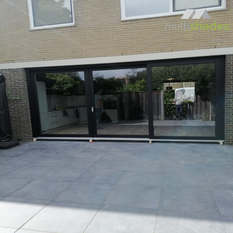 Secure Building Material Door High-Performance Security Door Sliding Door Stylish Aluminium Sliding Door Featuring Easy Smart Opening System