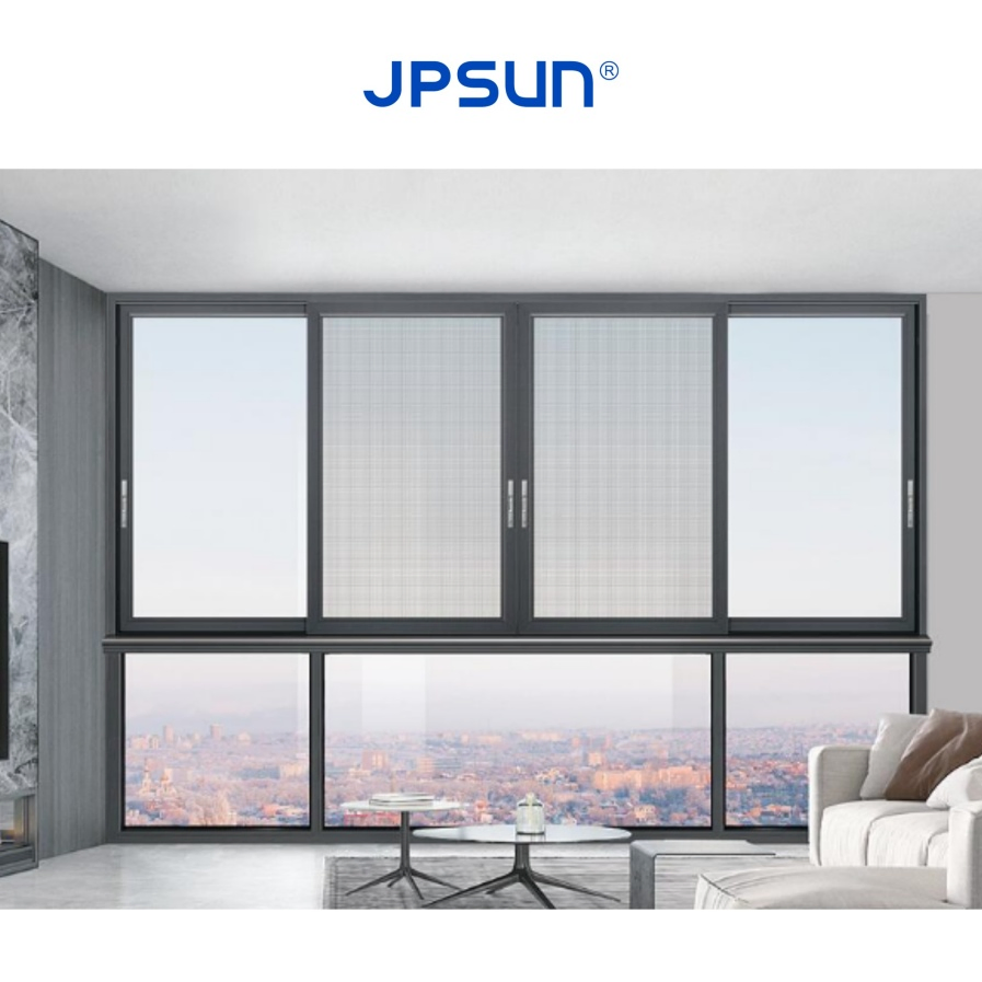 Ventana deslizante de aluminio con grandes paneles de vidrio claro para maximizar la luz natural en las habitaciones