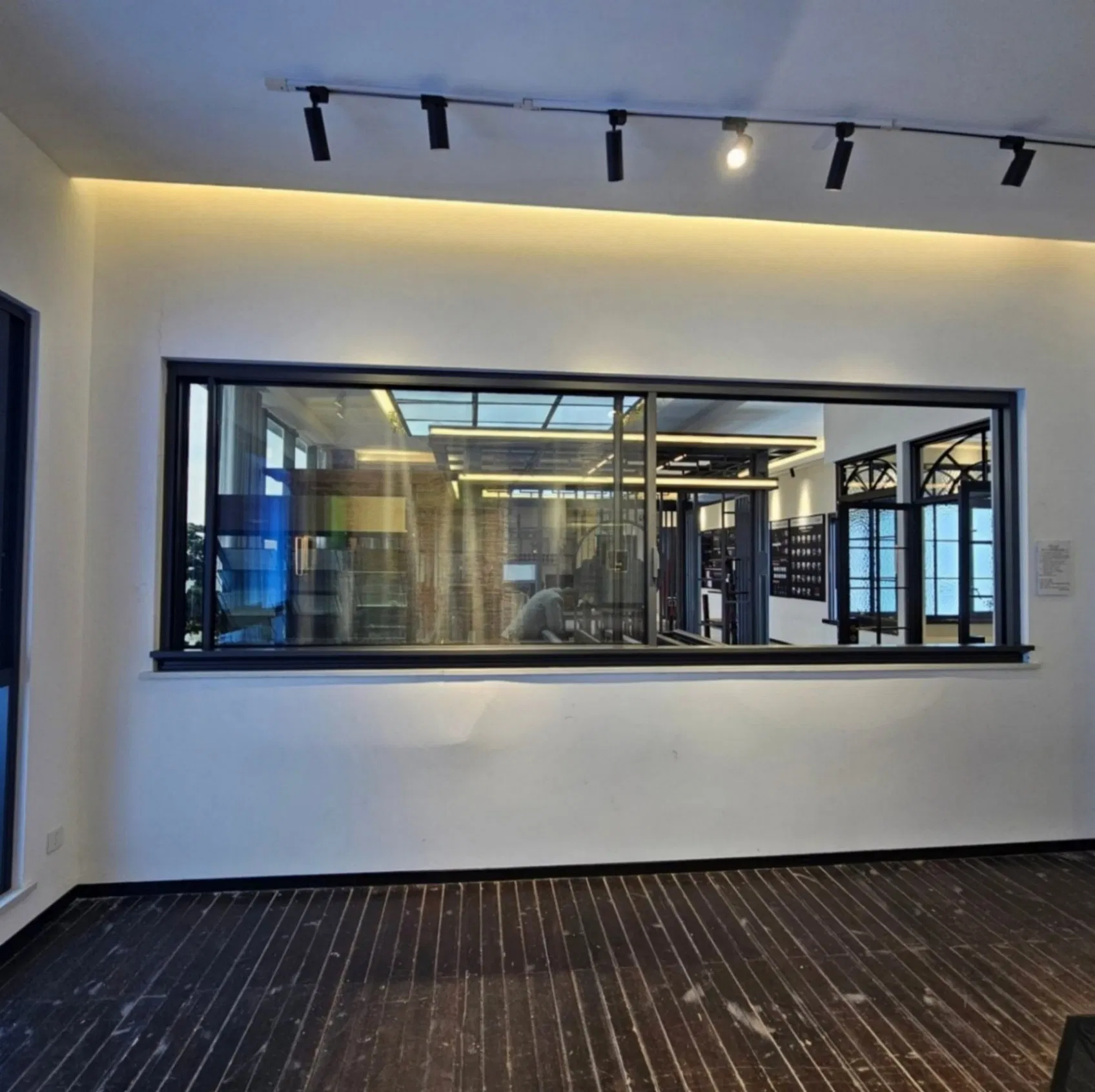 Ventana deslizante moderna y elegante con tecnología de seguridad avanzada