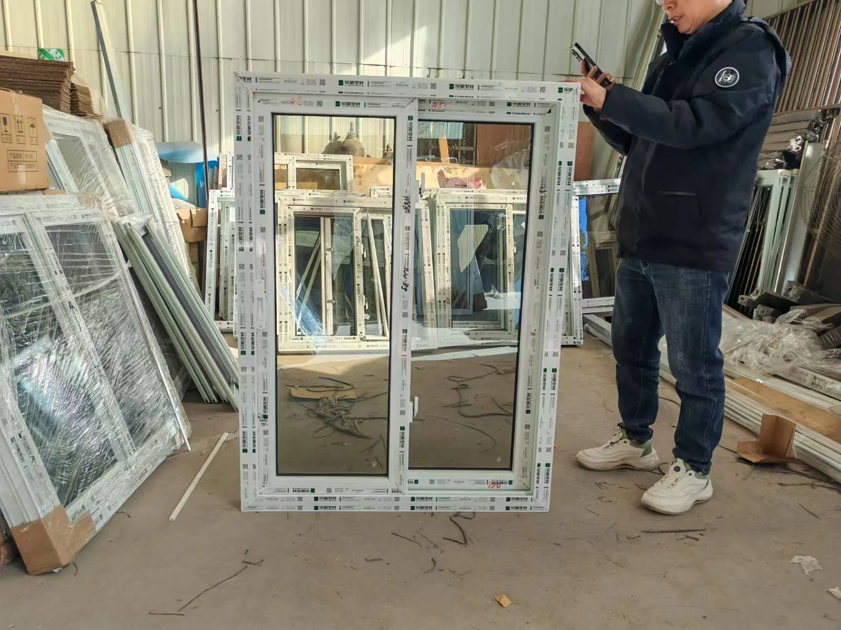 Ventanas deslizantes de vinilo PVC laminado a prueba de sonido, a prueba de viento y resistentes a huracanes económicas