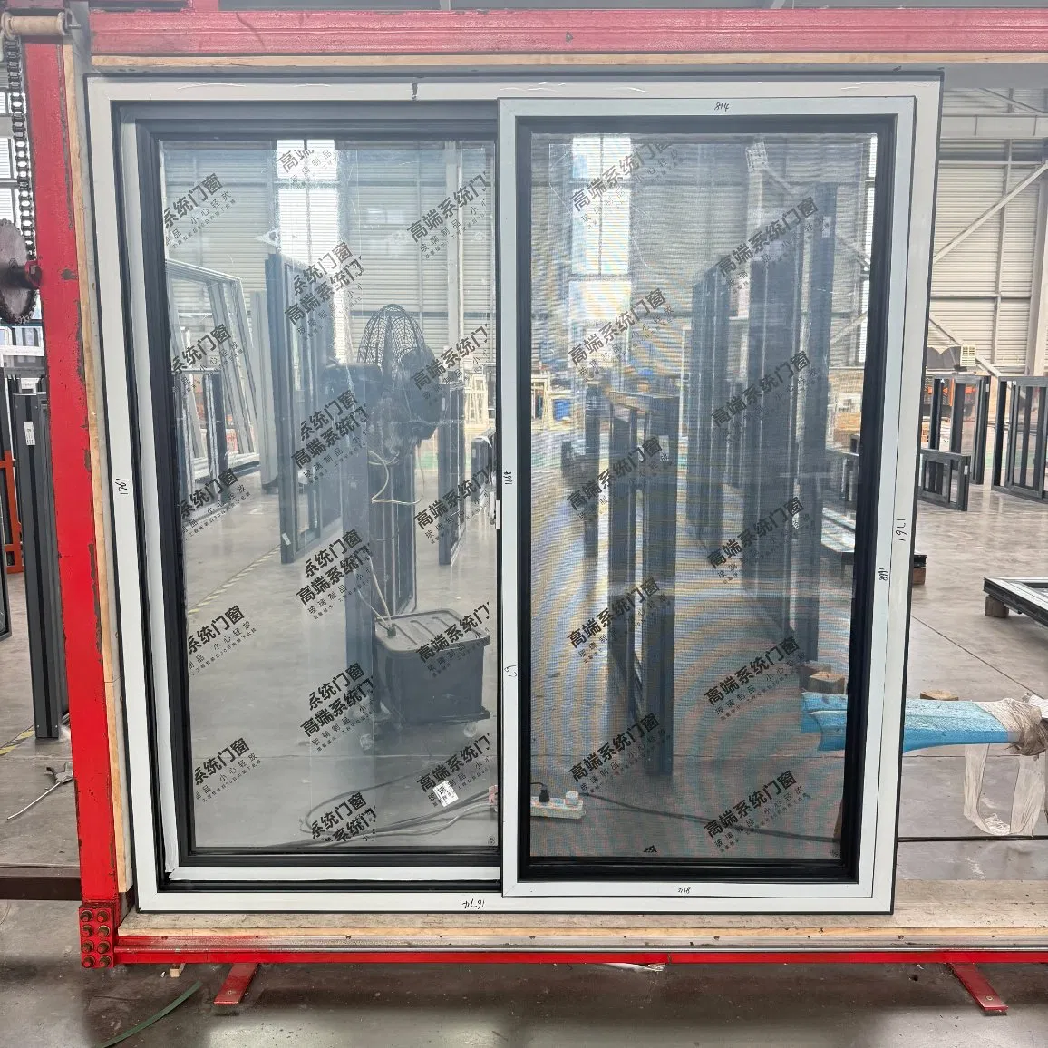 Ventana deslizante horizontal de UPVC de alta estanqueidad, ventana de edificio a prueba de lluvia