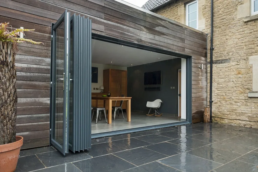 Puerta plegable 1