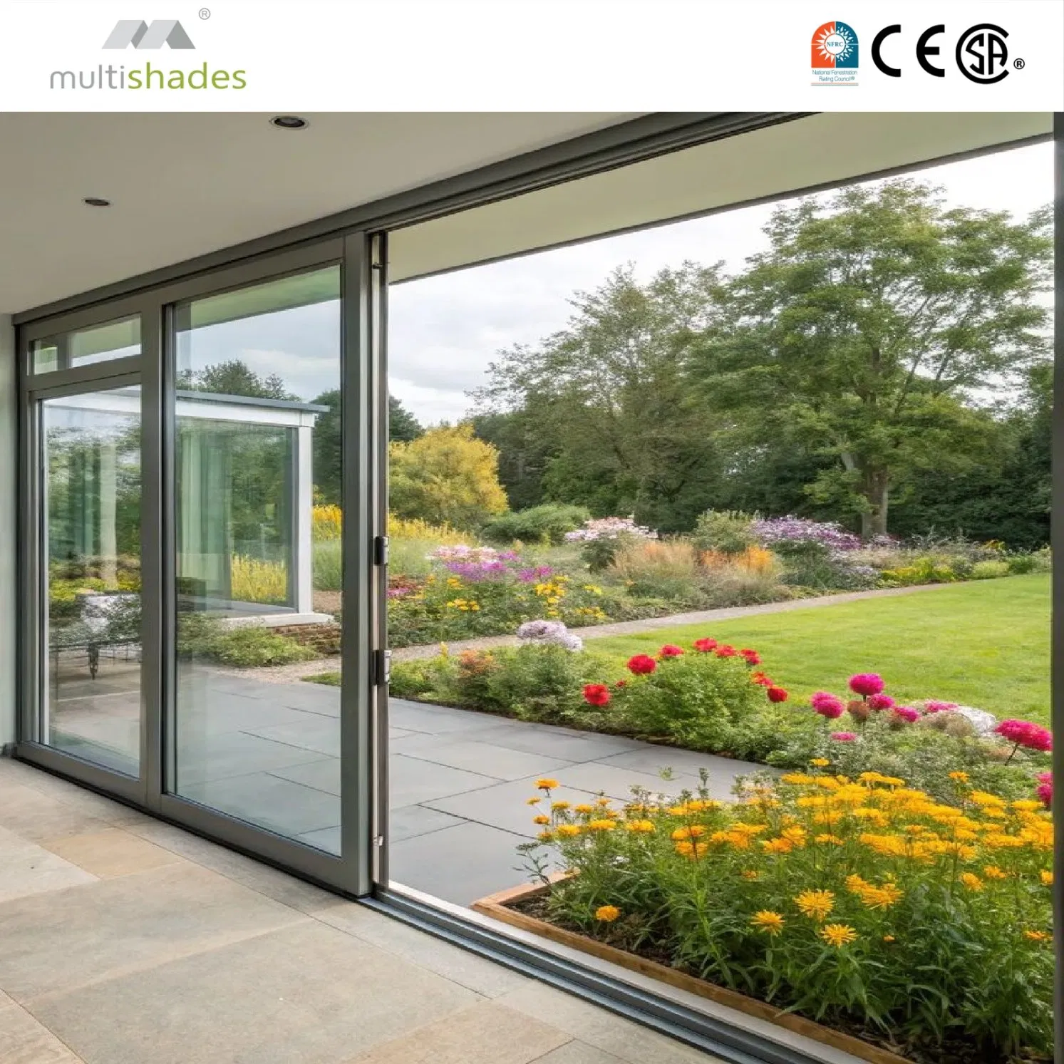 Ventana deslizante de aluminio americano Multishades con revestimiento de madera personalizado, grano impermeable y doble acristalamiento