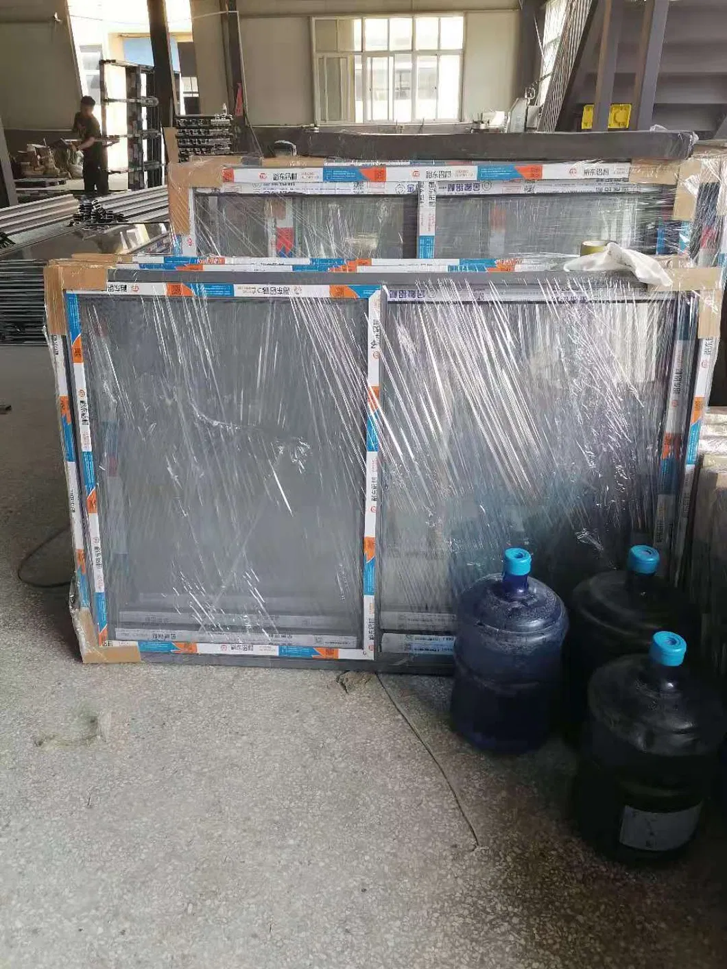 Ventana deslizante de aluminio