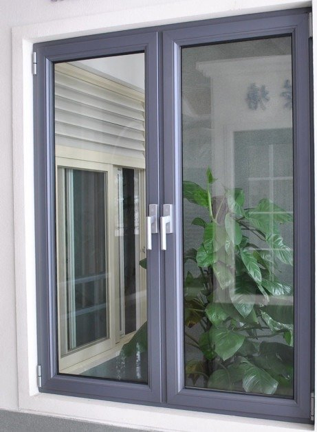 Ventana de casement de aluminio con vidrio de puente roto / Ventana deslizante / Ventana de metal / Ventana plegable / Ventanas de aluminio color madera / con una ventana de pantalla invisible