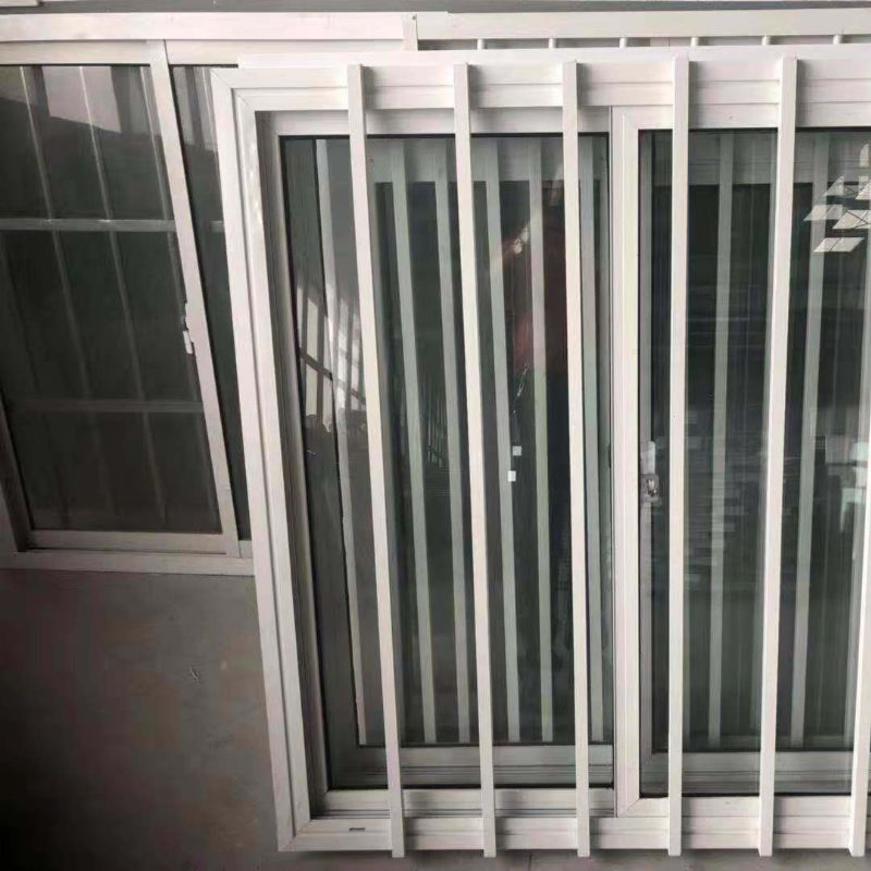 Ventana deslizante de UPVC con barra de seguridad para casa contenedor (CHAM-UPVC9211SW)