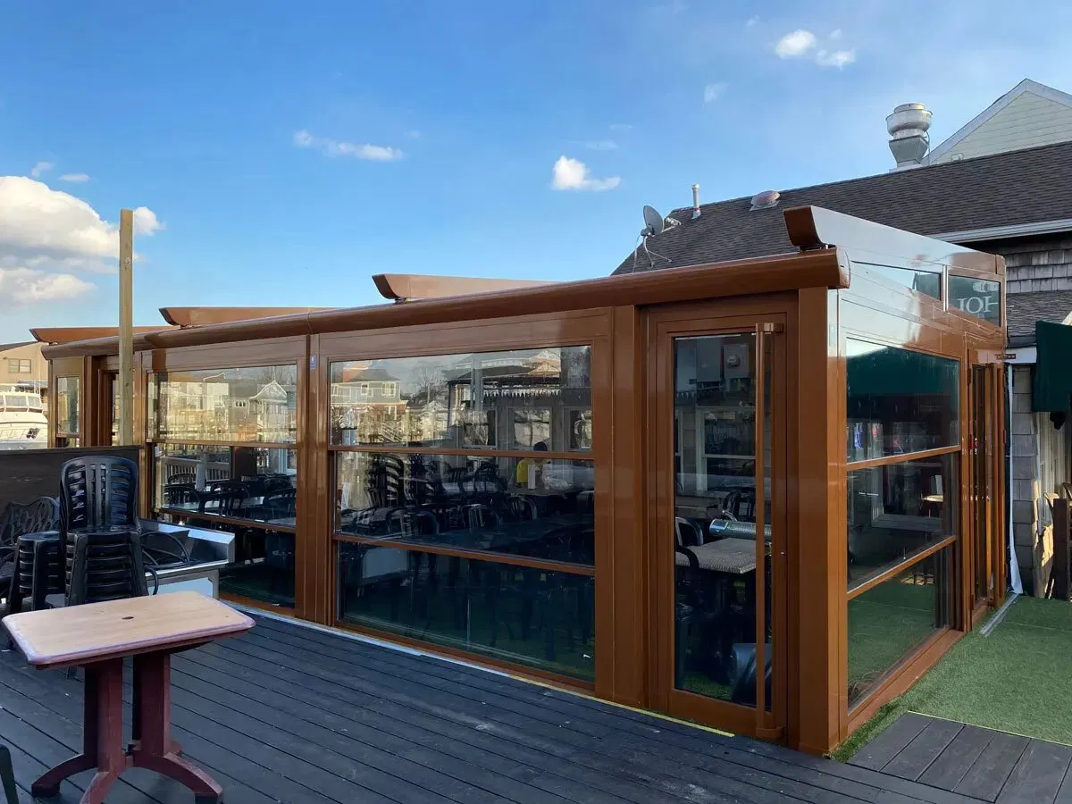 Ventana deslizante vertical eléctrica de aluminio comercial de tamaño personalizado con 5-Year garantía de vidrio templado doble acristalamiento