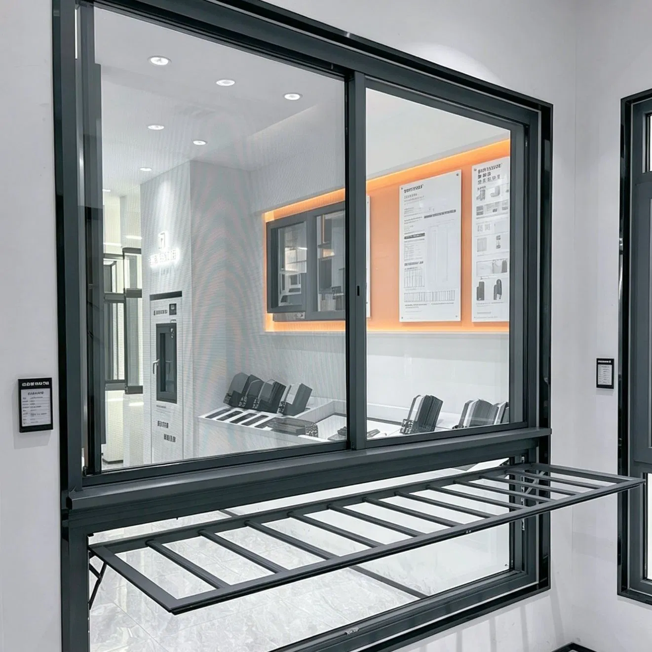 Ventana deslizante de aluminio ultradelgada contemporánea con mosquitera