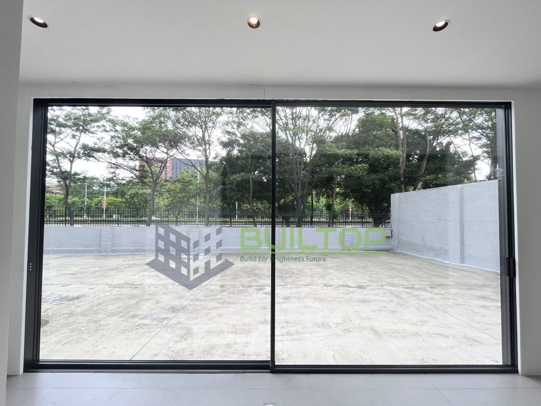 Ventanas deslizantes grandes premium para villas con resistencia al impacto