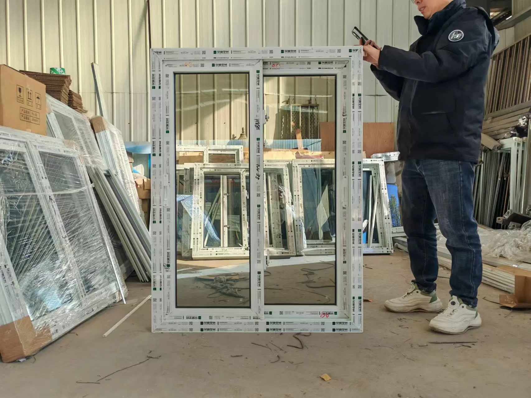 Ventanas deslizantes de vinilo PVC laminado a prueba de sonido, a prueba de viento y resistentes a huracanes económicas
