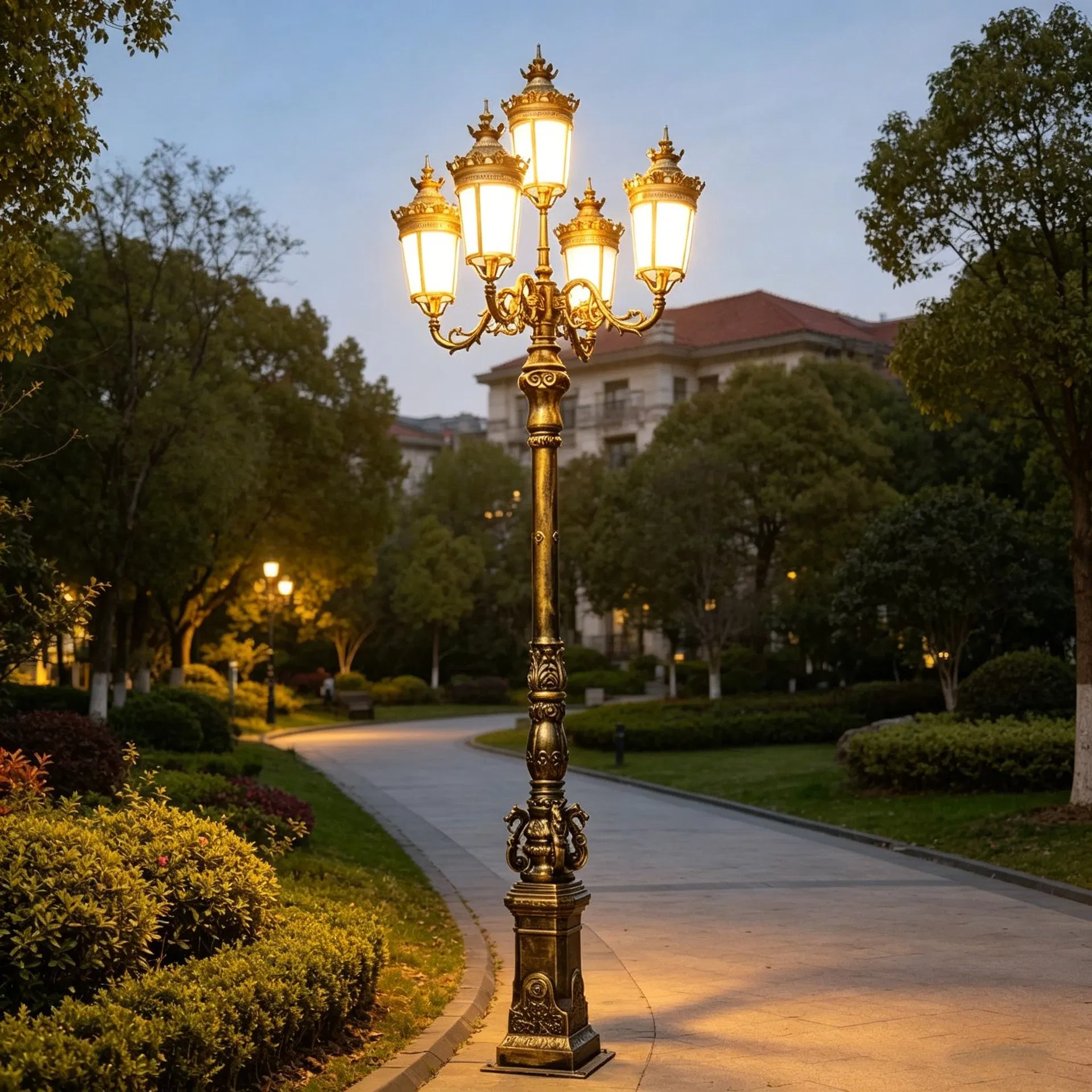 Lámpara de Jardín Exterior LED de Lujo Ornamental Detalle