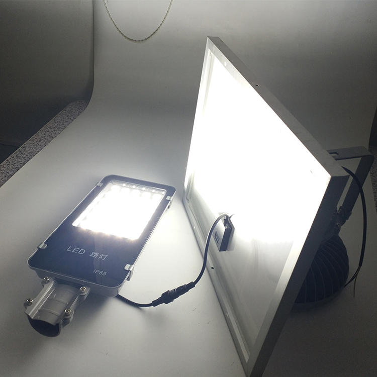 100W 200W 300W Luz Solar Callejera Dividida con Control Remoto