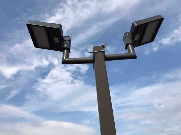 Polo de Montaje Ajustable 150W Luz LED Exterior de Alta Potencia IP65 Luz de Calle