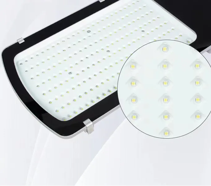 Productos Calientes de Fábrica Top 10 Estacionamiento 80W 150W IP66 Poste de Luz de Calle LED para Exterior