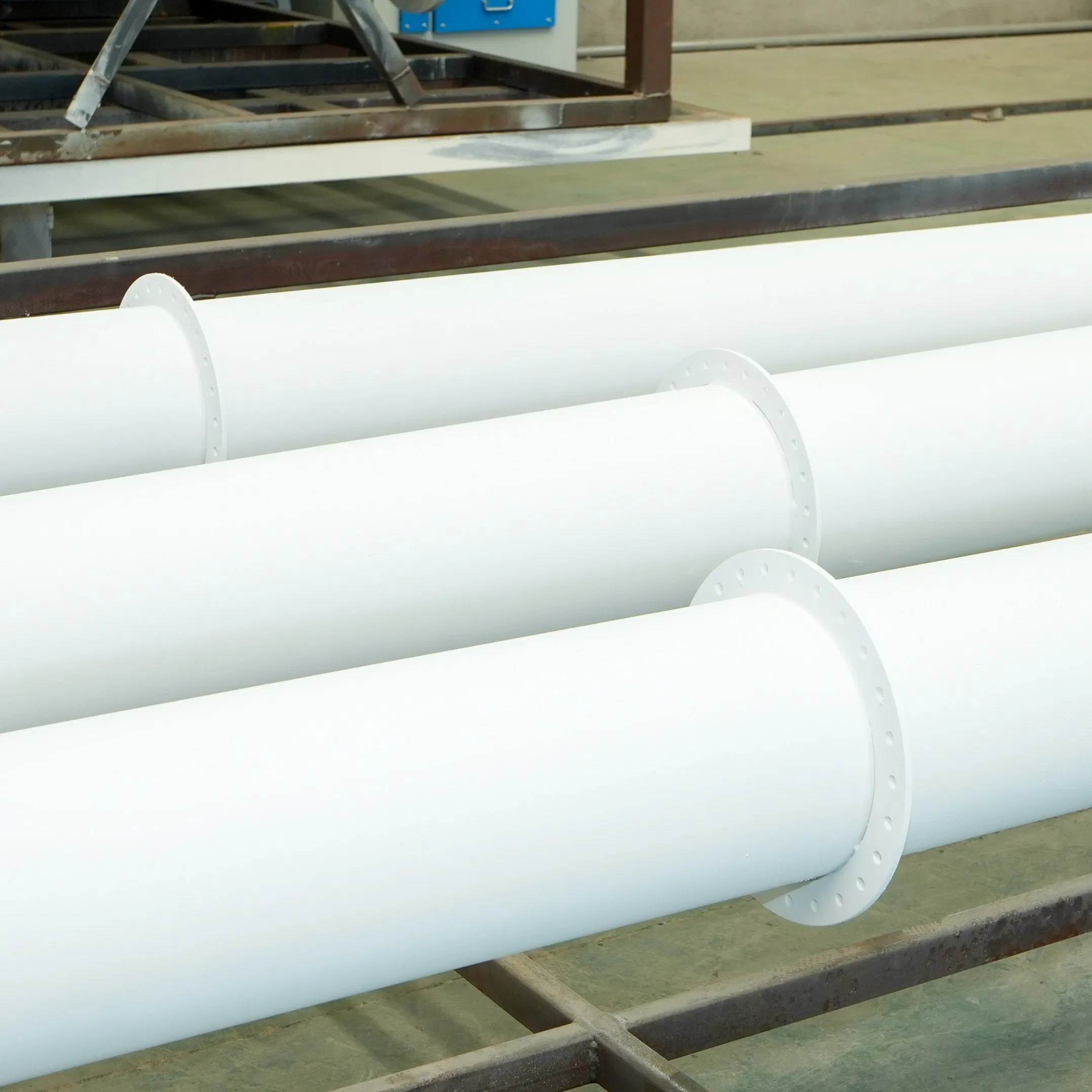 Factory Supply Round Shape Cantilever-Top High Mast Light Pole for Railway Stations
