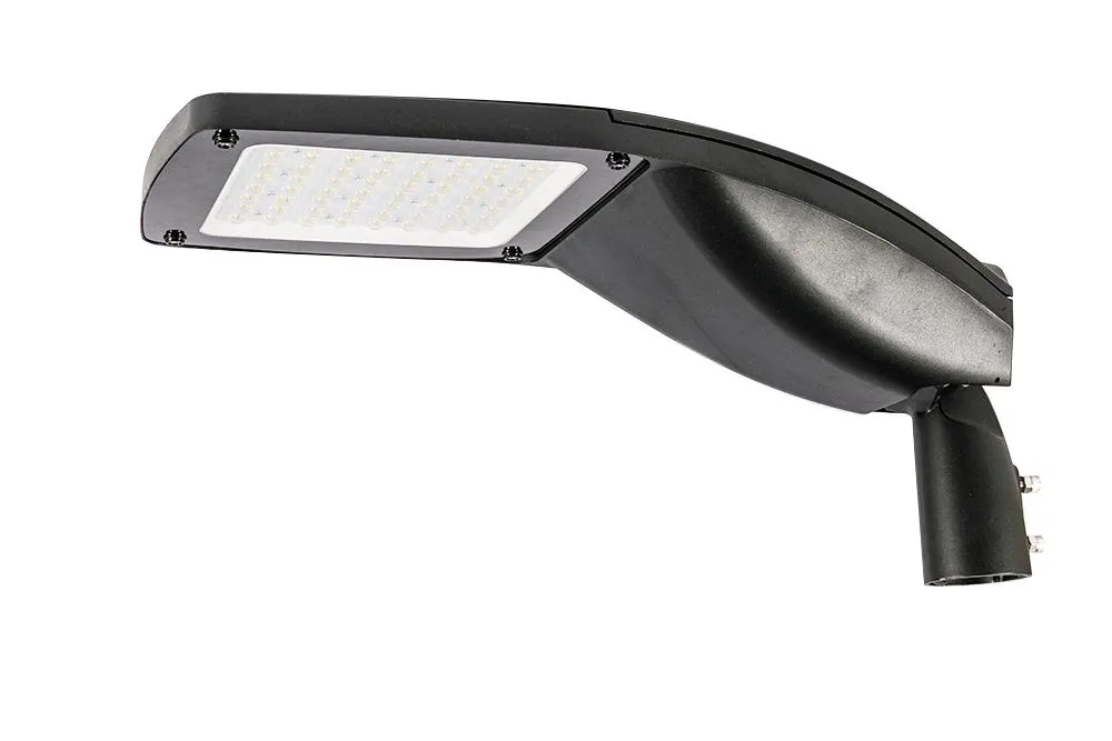 Detalle del lente óptico y LEDs de la farola