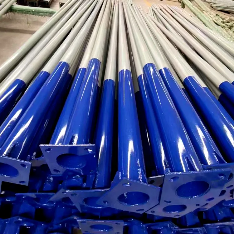 Iluminación de Jardín con Poste Galvanizado 6