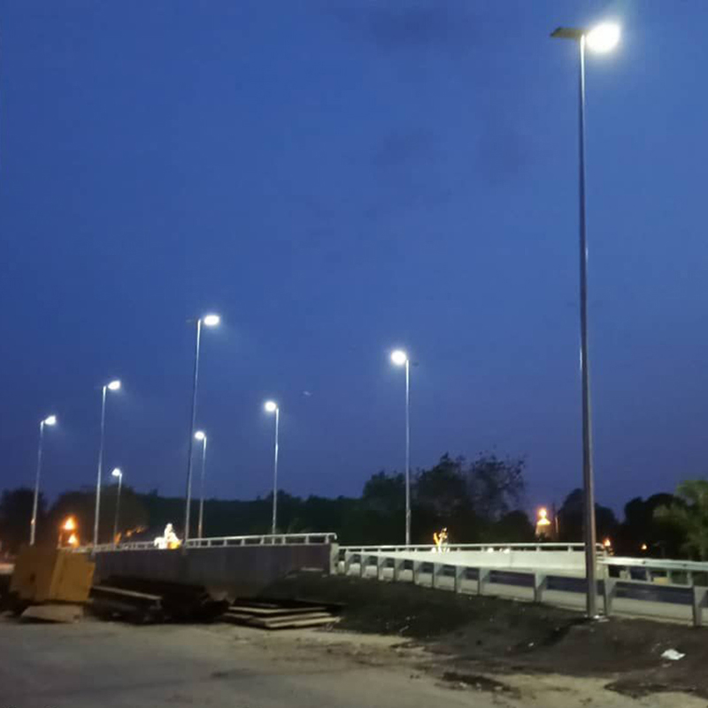 Fabricante de China Exterior 20W 40W 60W 100W 150W 200W Precio de Luz de Calle Solar LED Integrada