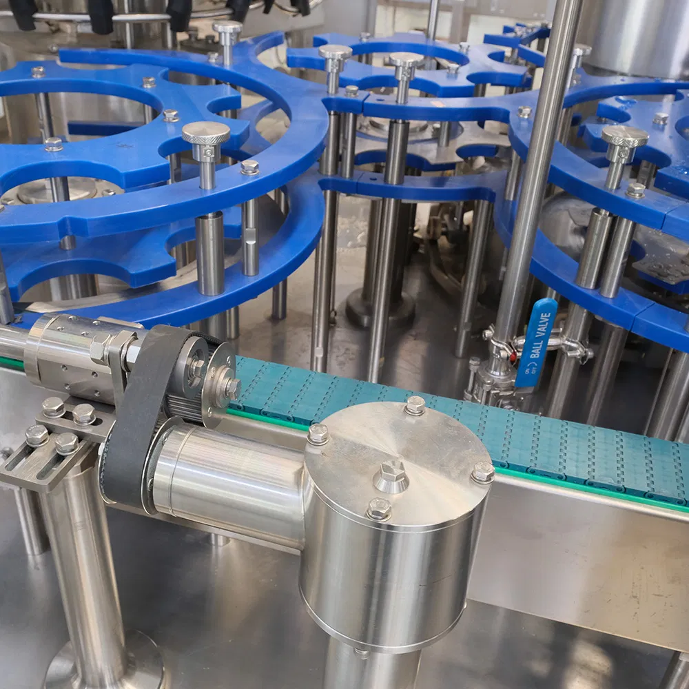 Equipamento de Processamento de Água com Sabor de Bebida Energética de Qualidade Garantida Lavagem Enchimento Tampagem 3 em 1 Monobloco para Leite Frio Laban