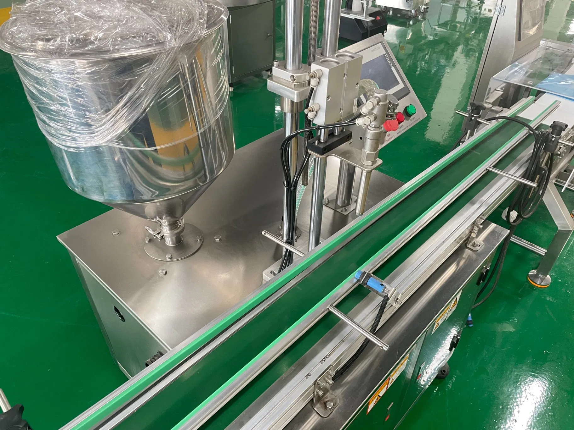Máquina de enchimento de alta performance para itens cosméticos da Sanxin com certificação CE